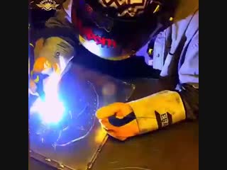 welder - artist