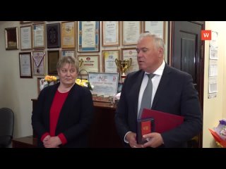 elena lyubitskaya was awarded for services to the vyborg district